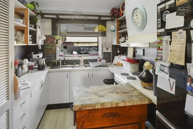 Second view of Homely unit listing, 1/1 Begg Street, Horsham VIC 3400