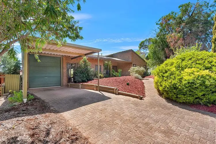 24 Hilltop Boulevard, Hillbank SA 5112