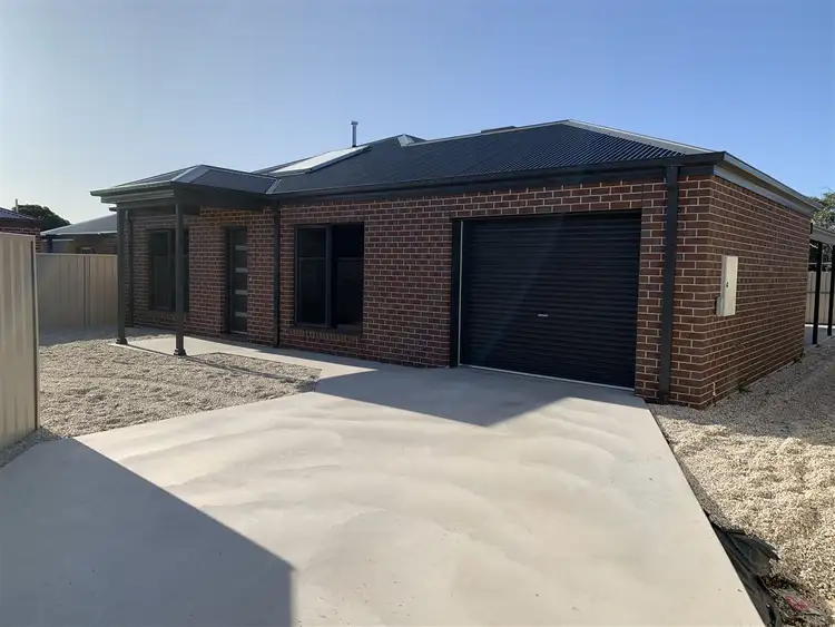 2/16 Paterson Street, Horsham VIC 3400