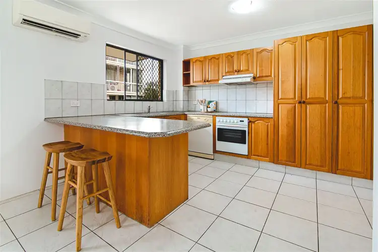 11/63 Bauer Street, Southport QLD 4215