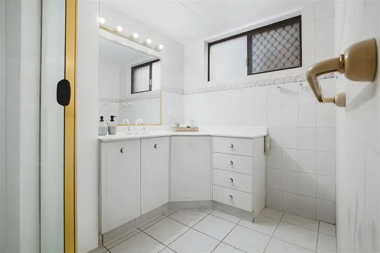 Seventh view of Homely unit listing, 11/63 Bauer Street, Southport QLD 4215