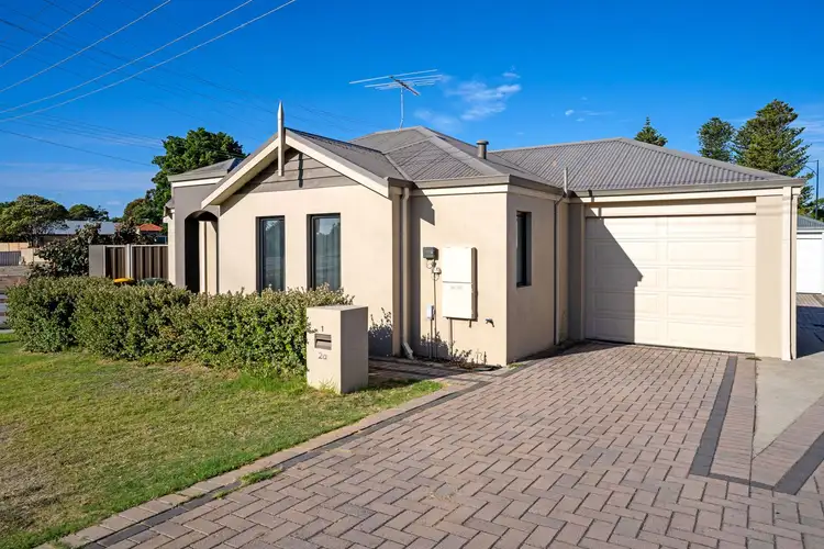 1/2a Wheeler Road, Hamilton Hill WA 6163