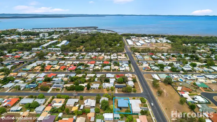 27 Caringa Street, Urangan QLD 4655
