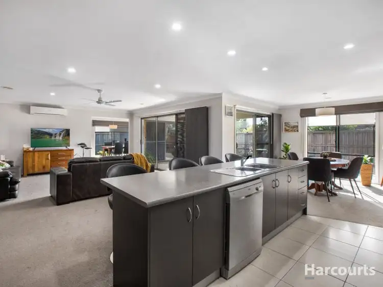 Fourth view of Homely house listing, 19 Royanne Close, Bunyip VIC 3815