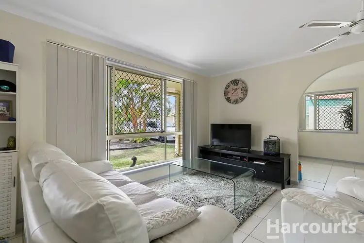 Third view of Homely house listing, 4 Fiona Court, Urangan QLD 4655