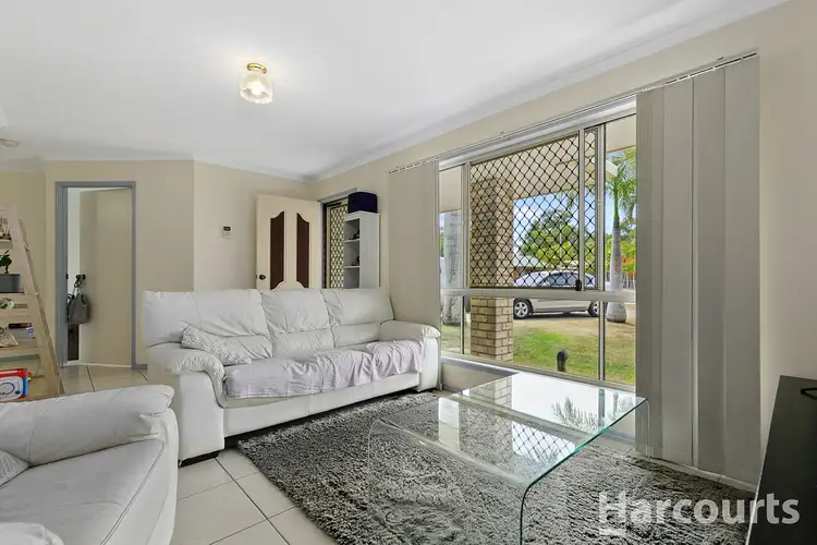 Fifth view of Homely house listing, 4 Fiona Court, Urangan QLD 4655