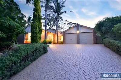 17 Rosella Close, Flagstaff Hill SA 5159