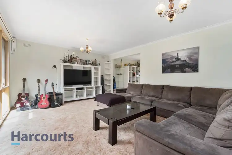 Second view of Homely house listing, 5 Slater Court, Seaford VIC 3198