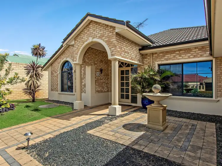 Second view of Homely house listing, 5 Dunkirk Court, Port Kennedy WA 6172
