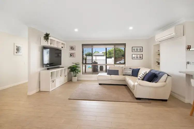 Fifth view of Homely house listing, 7 Goulburn Close, Arundel QLD 4214