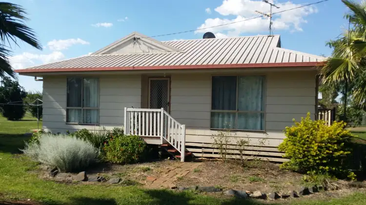 60 East Street, Clifton QLD 4361