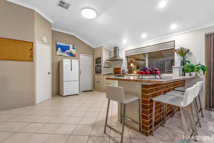 Sixth view of Homely house listing, 4 Doon Court, Kinross WA 6028