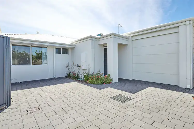 Third view of Homely unit listing, 4/26 Hamilton Road, Hamilton Hill WA 6163