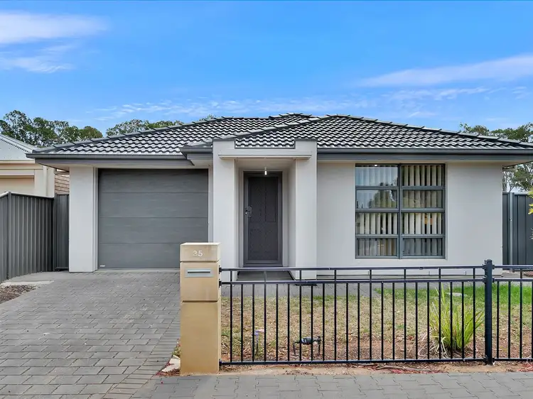 25 Chateau Avenue, Andrews Farm SA 5114