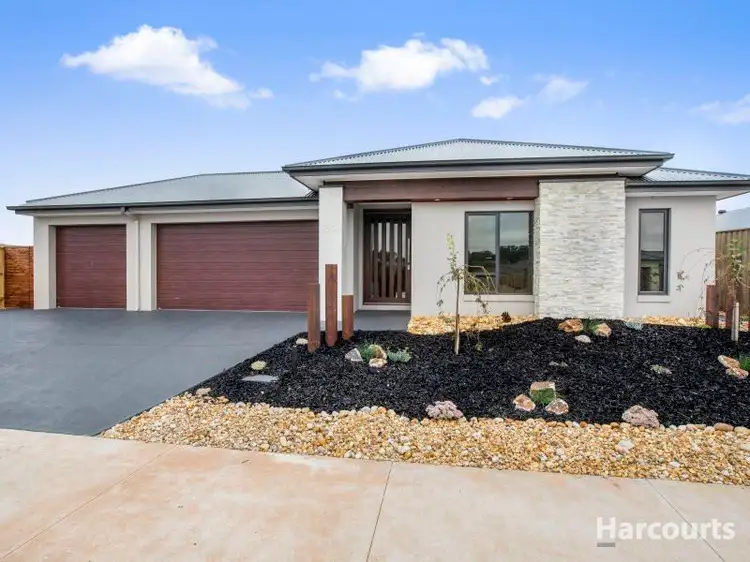 32 Paramount Drive, Warragul VIC 3820