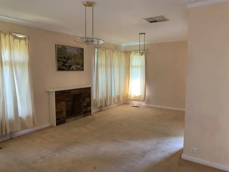 Fifth view of Homely house listing, 16 Anthony Drive, Mount Waverley VIC 3149