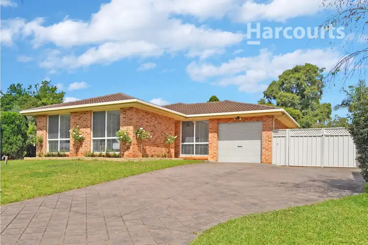 8 Elliotdale Close, Elderslie NSW 2570