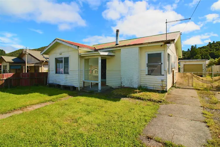 7 Hurst Street, Queenstown TAS 7467