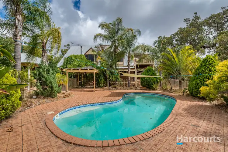 Second view of Homely house listing, 17 Linzer Place, Bullsbrook WA 6084
