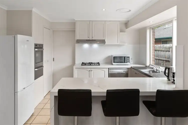 Fifth view of Homely house listing, 19 Bainbridge Court, Carrum Downs VIC 3201