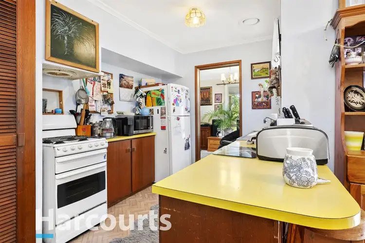 Fifth view of Homely house listing, 6 Linton Court, Alfredton VIC 3350