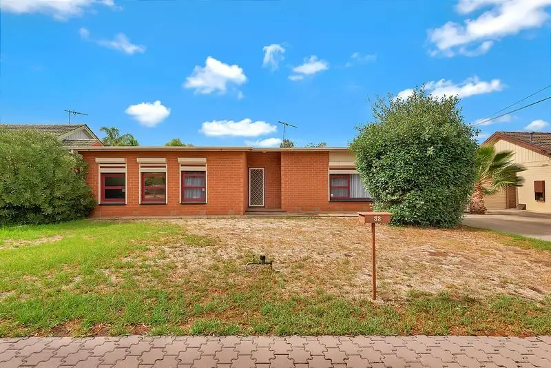 Main view of Homely house listing, 32 Caruso Crescent, Brahma Lodge SA 5109