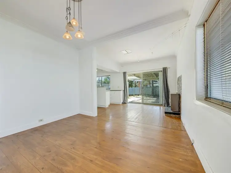 Fourth view of Homely house listing, 7 Doyle Street, Wangaratta VIC 3677