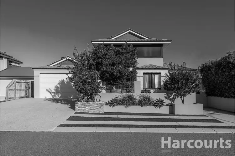 29 Hibbertia Follow, Halls Head WA 6210
