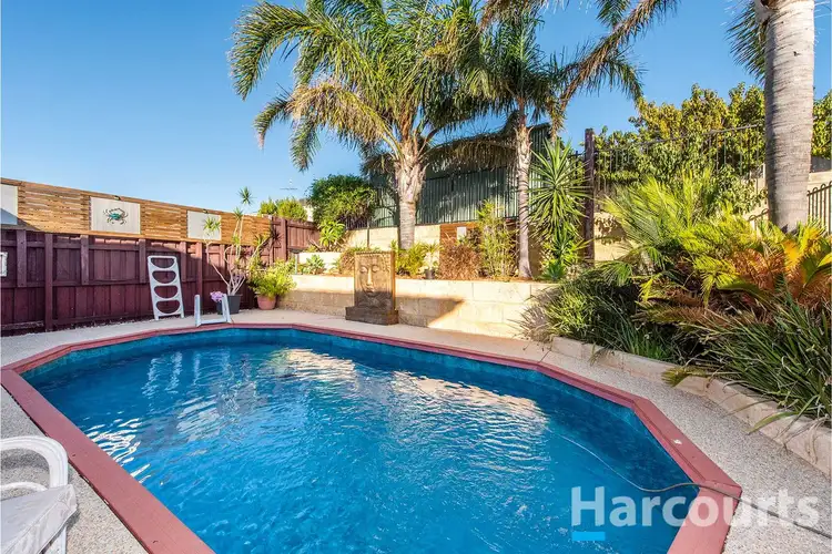 Second view of Homely house listing, 29 Hibbertia Follow, Halls Head WA 6210