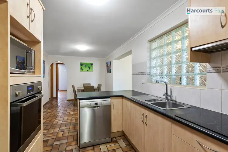 Fifth view of Homely house listing, 1 Warawee Place, Hallett Cove SA 5158