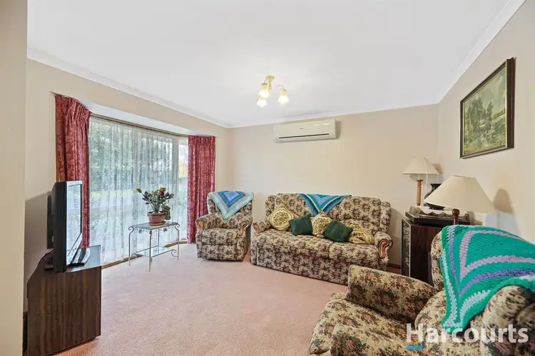 Fifth view of Homely unit listing, 2 Rees Close, Drouin VIC 3818