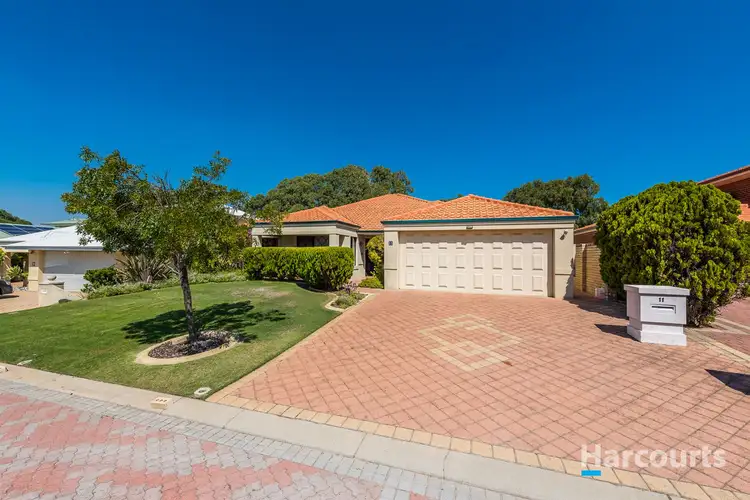11 Horden Lane, Hillarys WA 6025
