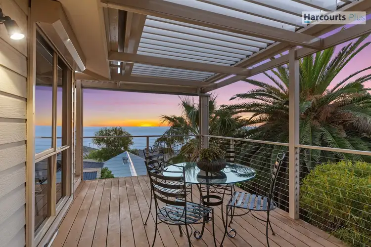 10 South Avenue, Hallett Cove SA 5158