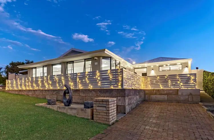 1 Pelly Cove, Joondalup WA 6027