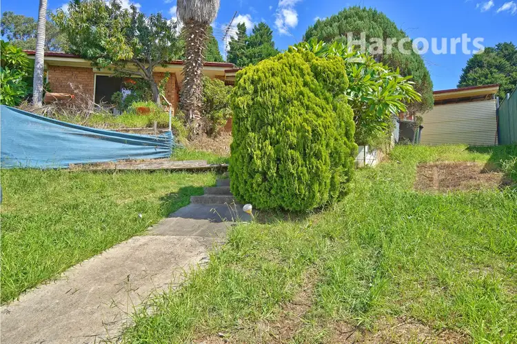 7 Dolge Place, Ambarvale NSW 2560