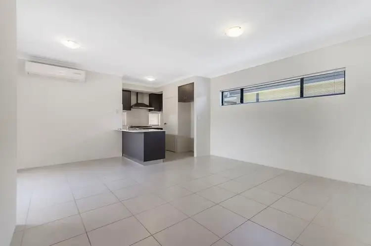 Seventh view of Homely house listing, 128 Shiraz Boulevard, Pearsall WA 6065