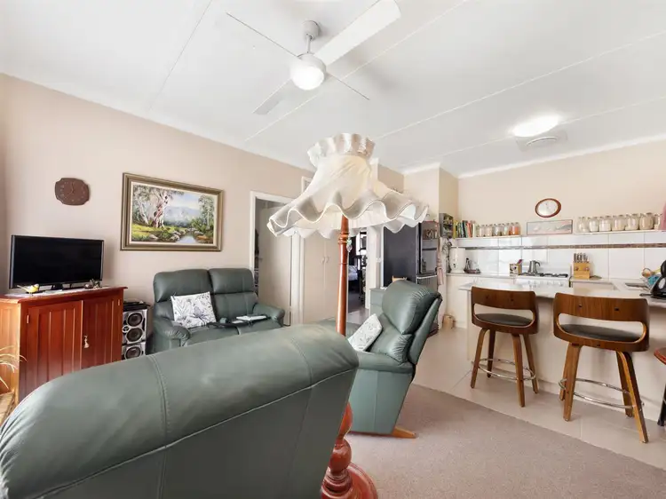 Third view of Homely flat listing, 6/23 Green Street, Wangaratta VIC 3677
