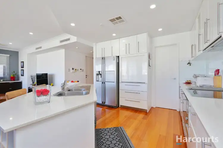 Seventh view of Homely apartment listing, 2/16 Torcello Mews, Mandurah WA 6210