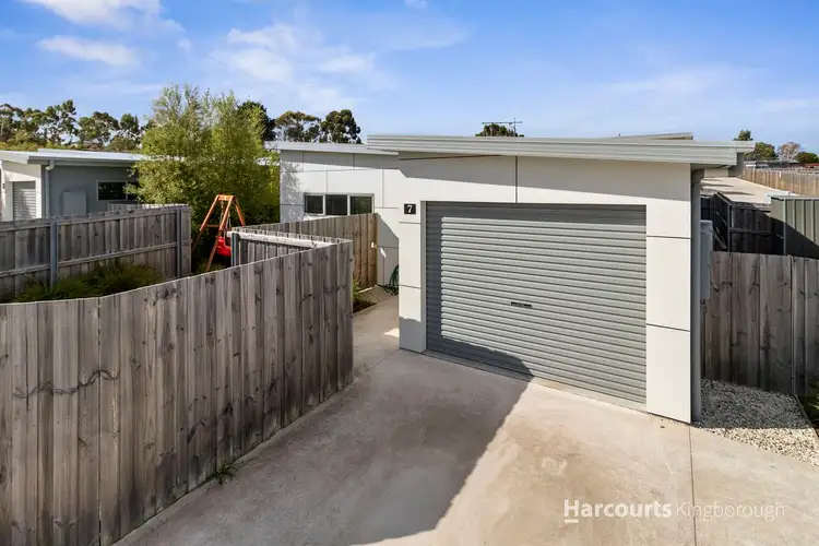 7/134 Burwood Drive, Blackmans Bay TAS 7052