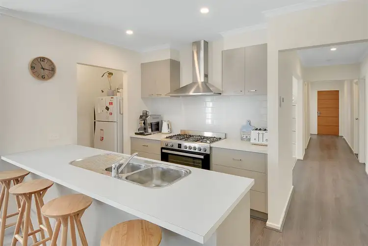 Third view of Homely house listing, 2 Griffin Court, Horsham VIC 3400