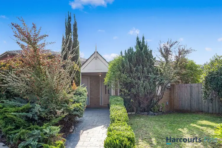Second view of Homely house listing, 1 Vanessa Court, Oakleigh South VIC 3167