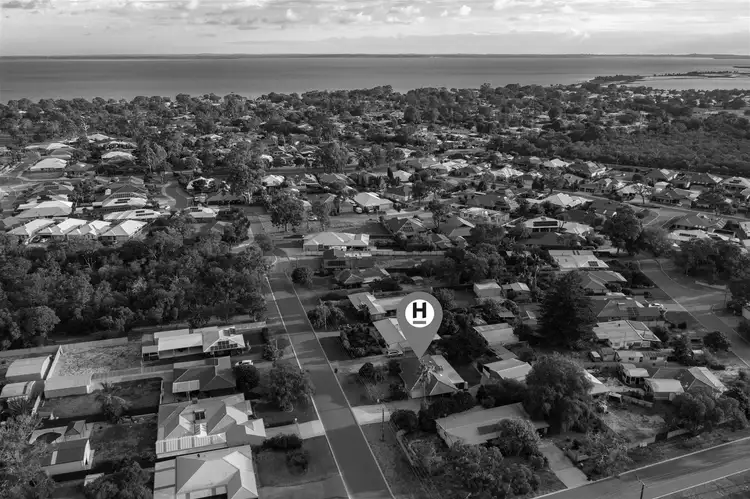 1 Moulton Street, Coodanup WA 6210