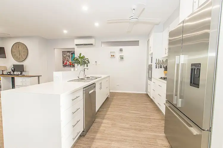 Seventh view of Homely house listing, 5 Cowrie Court, Bushland Beach QLD 4818