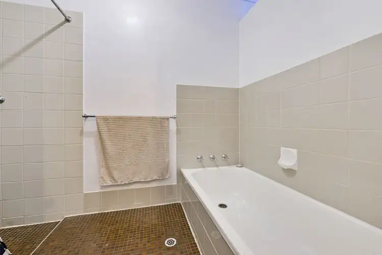 Sixth view of Homely house listing, 1 Malmo Court, Hackham West SA 5163