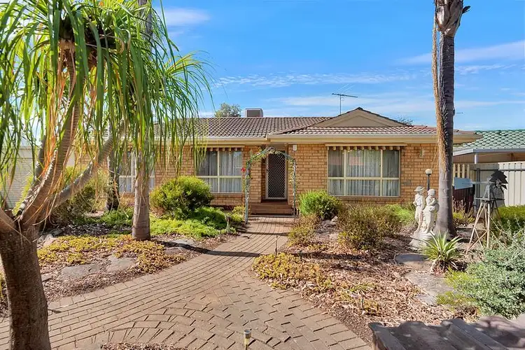 4 Cawarra Crescent, Paralowie SA 5108