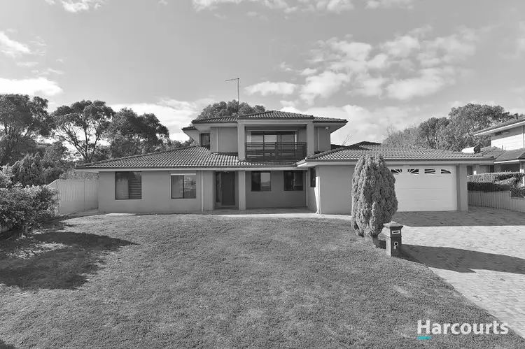 10 Hamilton Way, Silver Sands WA 6210