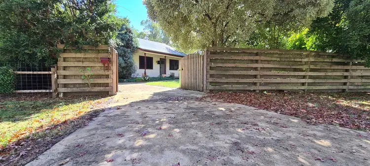 Fifth view of Homely house listing, 3 Johnston Street, Alexandra VIC 3714