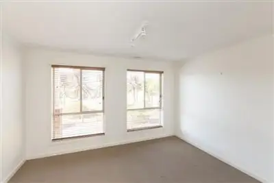 Fifth view of Homely house listing, 9 Leichardt Court, Warragul VIC