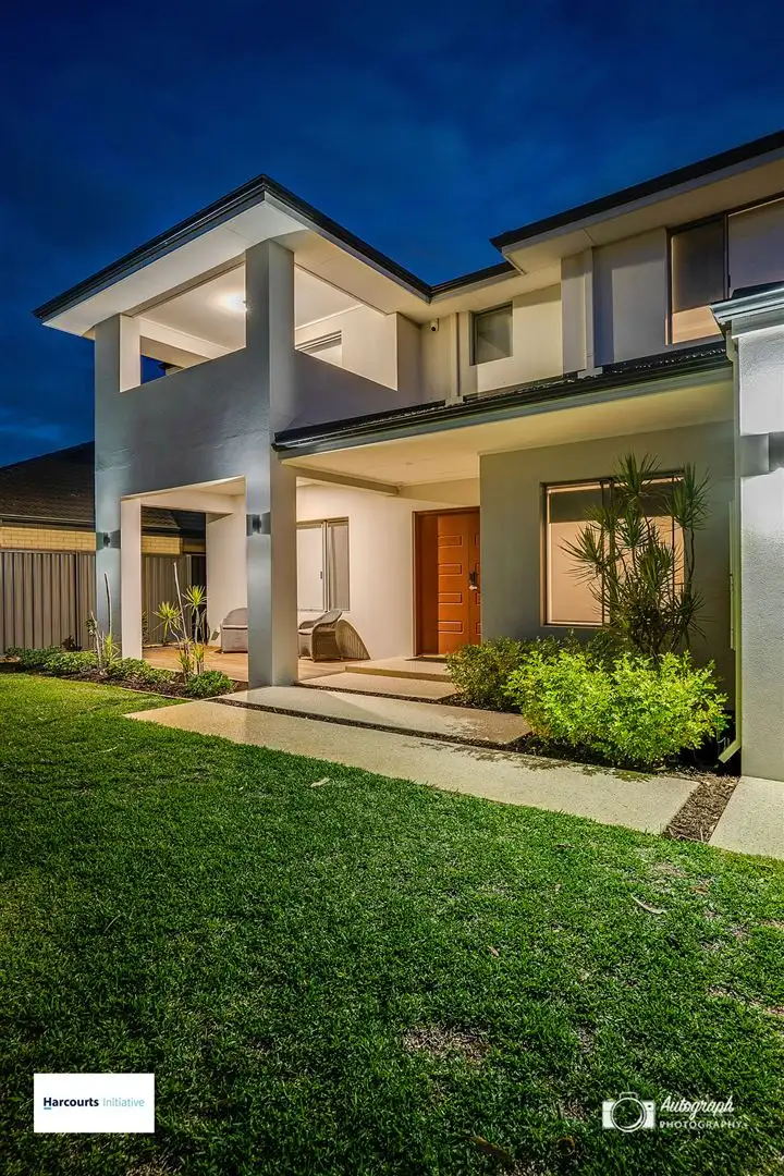 Second view of Homely house listing, 6 Manito Place, Landsdale WA 6065