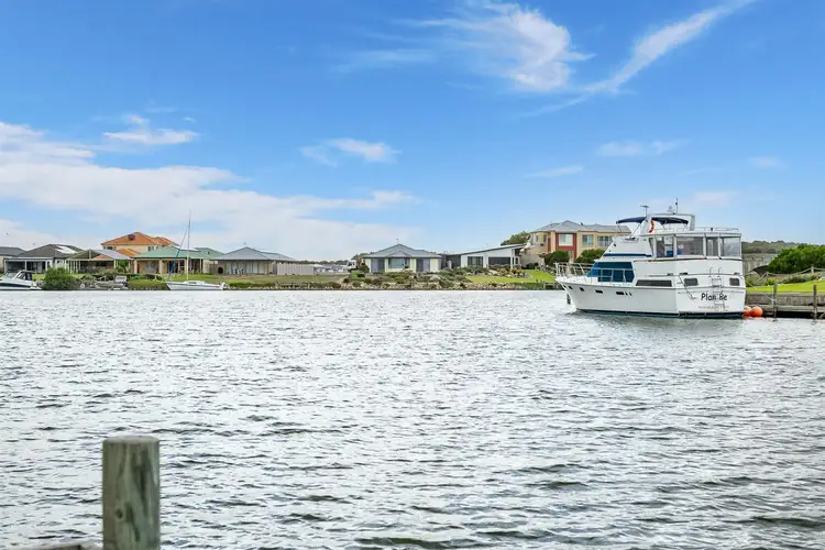161 Wentworth Parade, Hindmarsh Island SA 5214